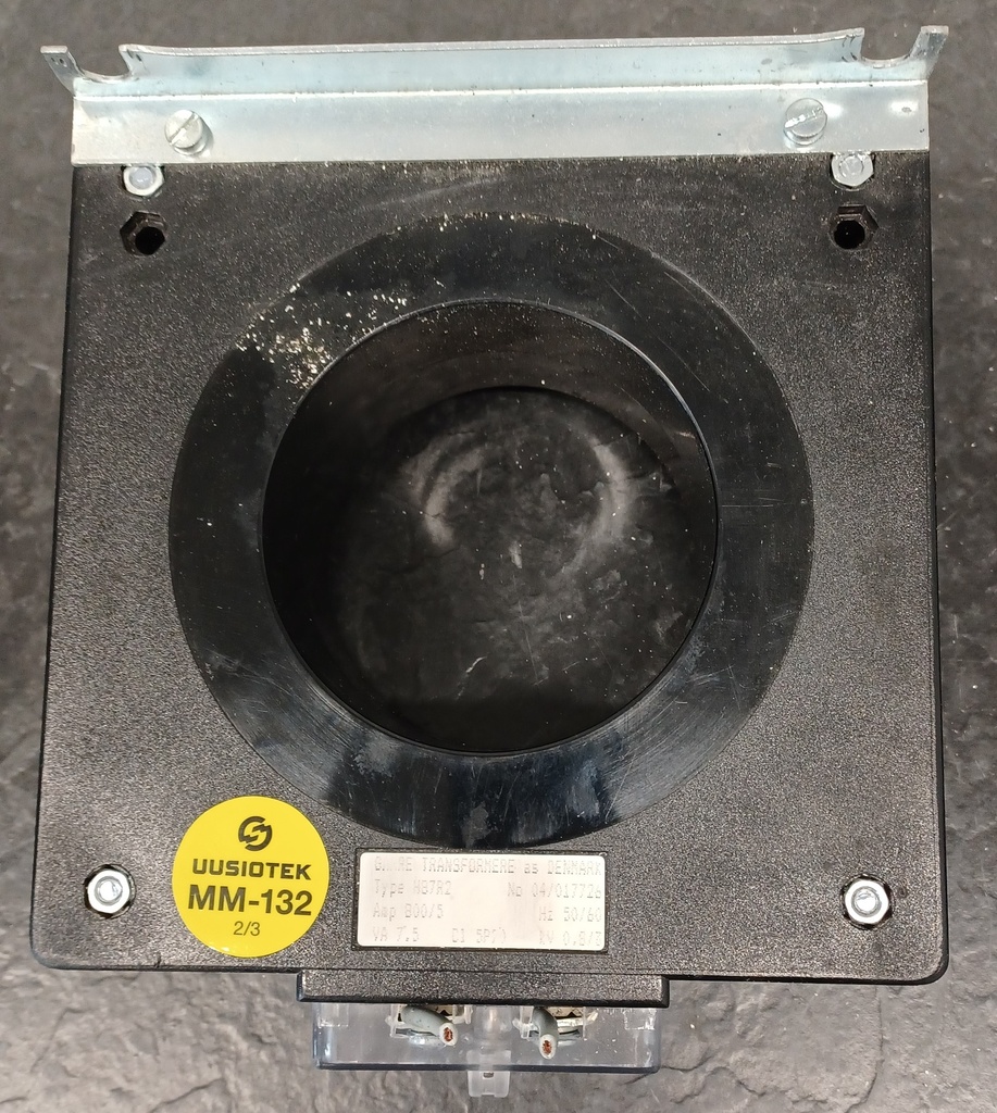 Virtamuuntaja HB7R2 800/5 amp 7,5 VA