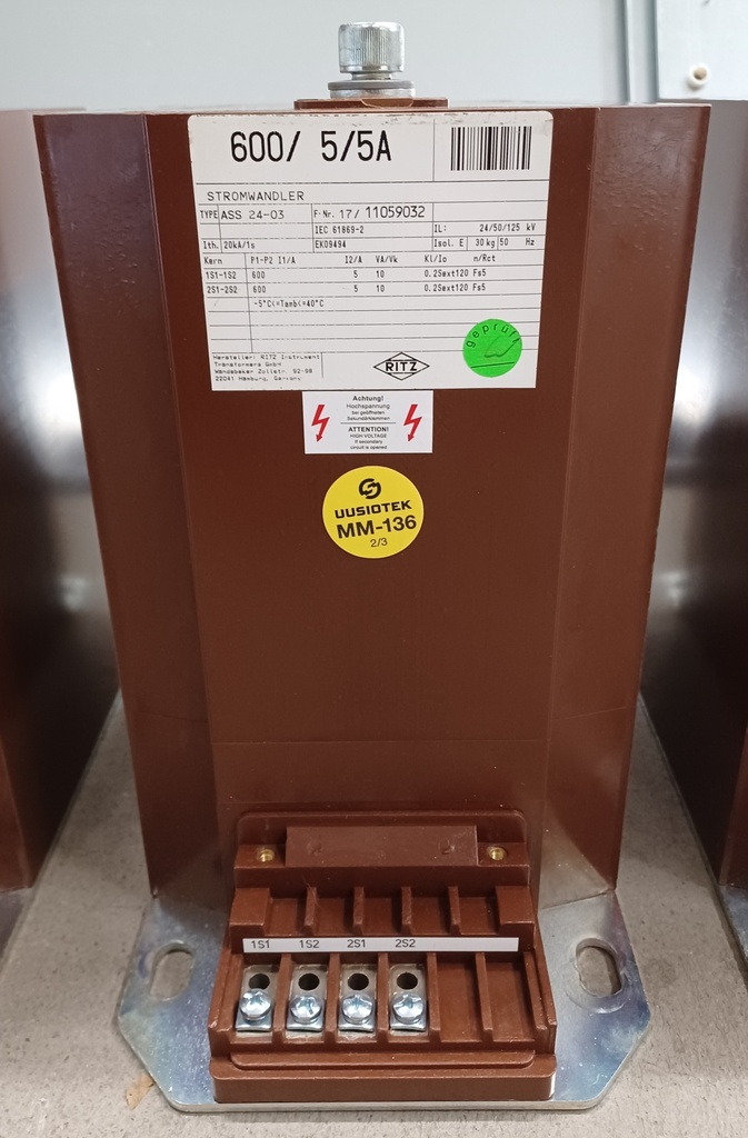 Virtamuuntaja Stromwandler ASS 24-03 600/5/5A 0.2S