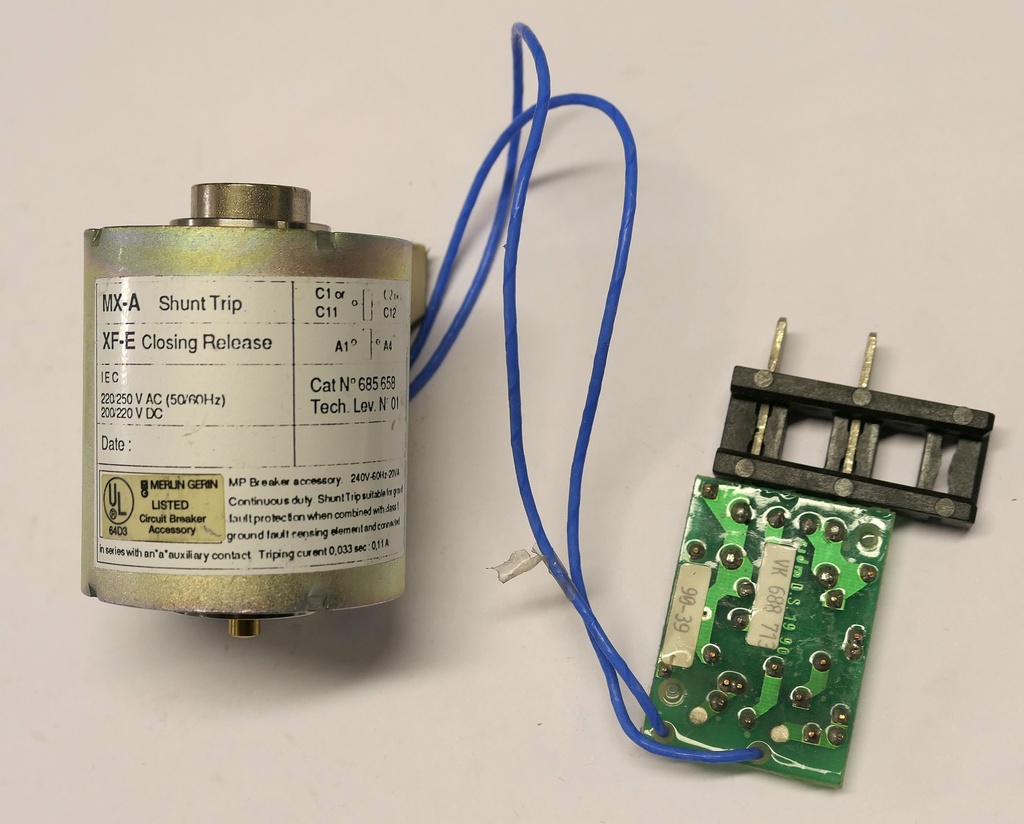  Voltage coil MX-A launch coil XF-E catch control coil 220-250VAC