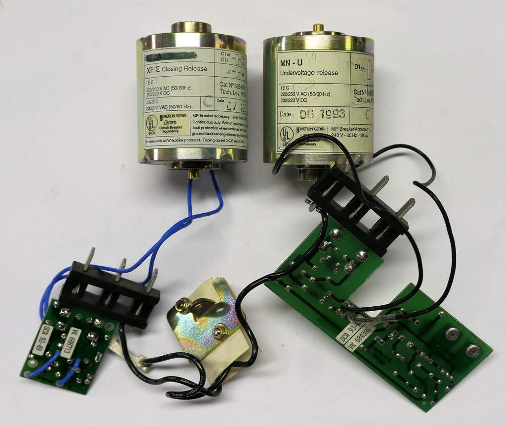Voltage coil MN-U launch coil XF-E catch control coil 220VAC