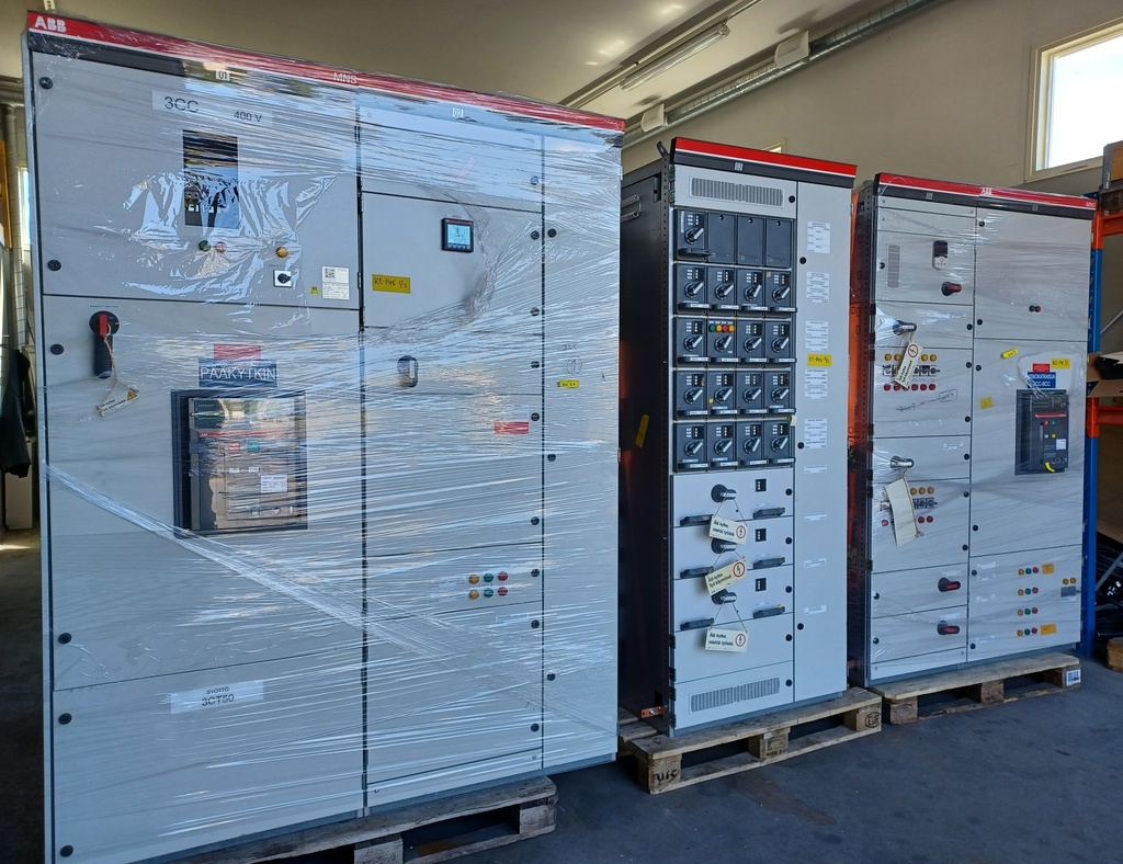 2600A 400V Icw 50kA keskus ABB MNS (3CC) kentät 01-05