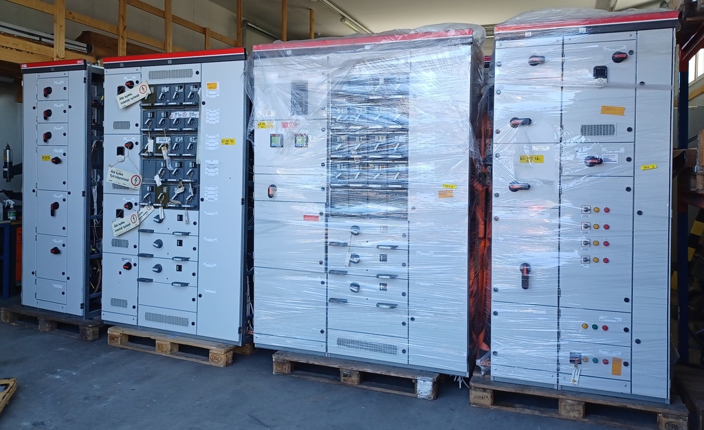 2600A 400V Icw 50kA low voltage cente ABB MNS (8CC) fields 02-07