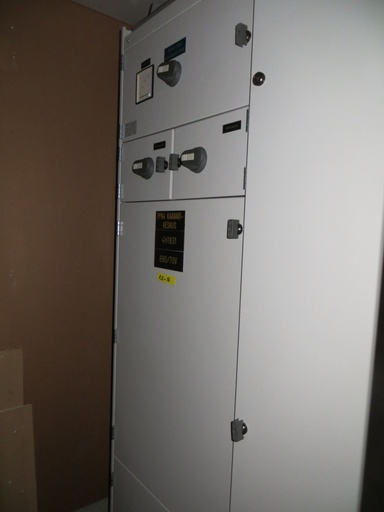 [KE-16] 125A 690/70V ABB  center of oscillation