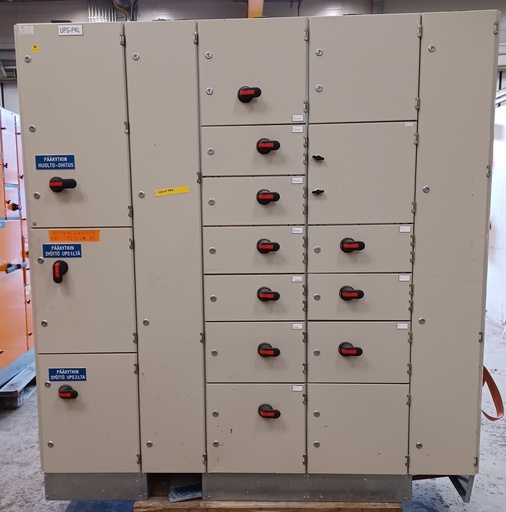 [KE-178] 400A 230_400V Icw 12,5kA Ipk 25kA MegaKojeisto MFKK low voltage center